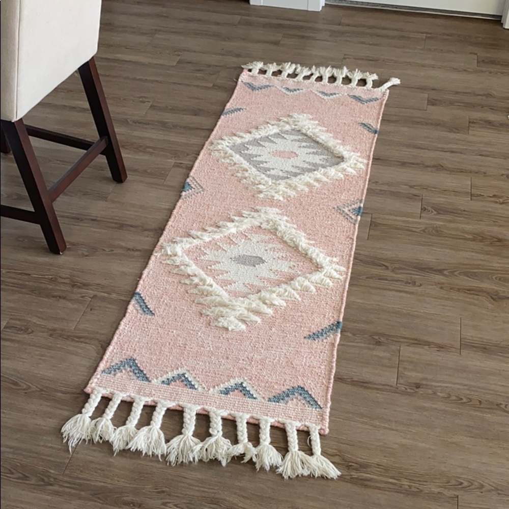 Arizona Runner Rug - pink - Picture 4 of 5